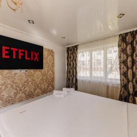 Люкс апартаменты Номад, hotel in Petropavlovsk