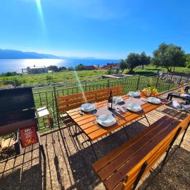 Guesthouse Villa Brestova, hotel in Plomin