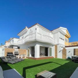 Villa Sofía Maspalomas, hotel in San Bartolomé