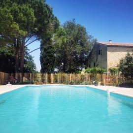 Mas en Provence, en campagne avec piscine.