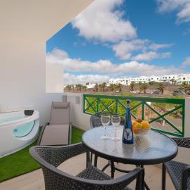 Lanzahost Carmenes Wellness, ξενοδοχείο σε Costa Teguise