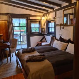 Hotel b&b altes hinterhäusel, khách sạn ở Freiberg