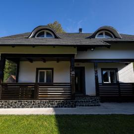 La nana Dora, Hotel in Sadová