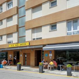 Tapia de Casariego में, होटल Hotel Restaurante San Anton