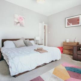 Halifax Town House - Cosy - Sleeps 5, hotel a Halifax
