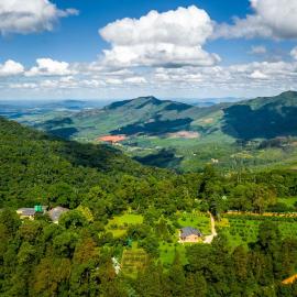 Kuhestan Organic Farm Cottages, hotel a Haenertsburg