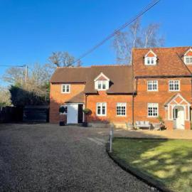 Mimosa Cottage, hotel in Farnham