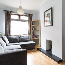 Belfast City - 3 Bedroom Cosy Home - Walking Distance to City, hotel in Belfast