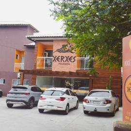 Pousada Xerxes – hotel w mieście Arraial do Cabo