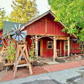 Boulder Bay Cottages, hotel in Big Bear Lake