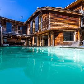 KABANE KEYWEEK Villa pool spa sauna downtown