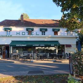 Auberge du pont canal, hotel din Briare