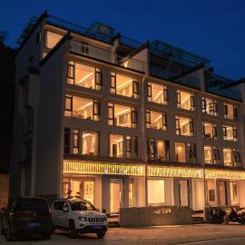 Mount Huangshan yunqu Qinxiang B& B- Huangshan Mountain Scenic Area Tangkou South Gate Interchange Center, хотел в Живописна зона Хуаншан