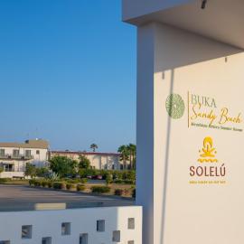 Buka Sandy Beach, hotel em Messini
