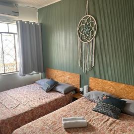 Quarto 6 no Centro de Itajaí, Ar+SmartTv, hotel u gradu 'Itajaí'