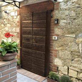 La Tana di Ghino di Tacco，錫納倫加的飯店