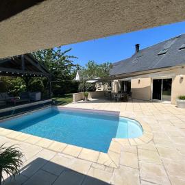 Maison de vacances, hotel a Chambray-lès-Tours