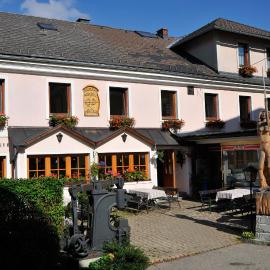 Angerhof, hotel u gradu Dorfstetten
