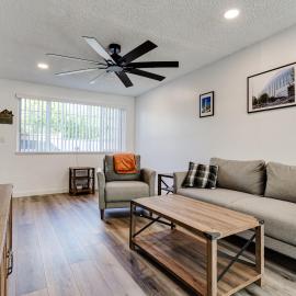 Modern Retreat near UofO, Autzen Stadium, Amazon Park #2, hotell i Eugene