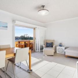 Cumbernauld #20 Ocean Views, Wifi Accom Holidays, hotelli kohteessa Terrigal