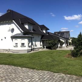 Haus Im Grnen House in the green, hotel en Neuzelle