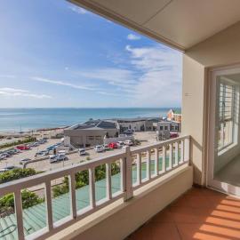 Dolphins Stay, hotell i Summerstrand