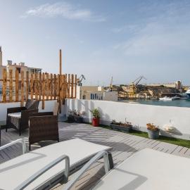 Traditional Maltese Townhouse - Close to Sea, hotel di Senglea