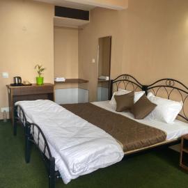 Sri Vrindavan Guest House Pure Veg