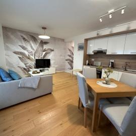Thyke Apartment