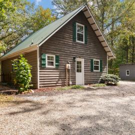 By & By - 2 Bed, 1 Bath with Hot Tub