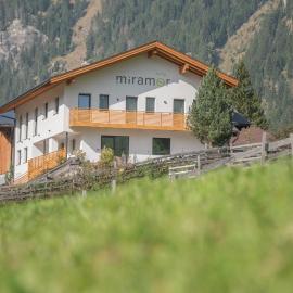 Living Miramor, Hotel in Ratschings
