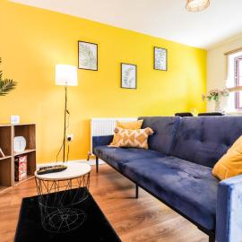 Spacious 1 bed flat-FREE Parking, hotel a New Bedfont