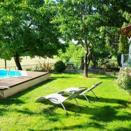 La Petite Maison, viešbutis mieste Campsegret