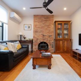Gorgeous on Gleadow, hotel in Invermay