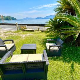 Beach Villa Tachibana目の前が海 ペット犬OK Max7名3ユニット BBQ SUP カヤック完備 サイクリング最適, hotel v destinácii Onomichi