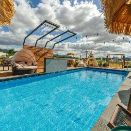 Viesnīca Majoong Pool Villa Pension pilsētā Kjondžu
