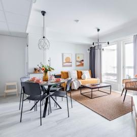 Arctic Golden Sun City Suite