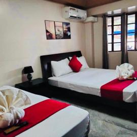 Dreamcatcher Hostel, hotel u gradu Moalboal
