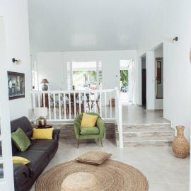 Villa F4 chic avec jacuzzi en Martinique, hótel í Le Lamentin