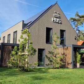 HUS - caloroczne komfortowe szeregi blisko plazy
