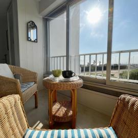 Appartement T2 cabine avec climatisation, parking privatif à Sète - FR-1-338-466