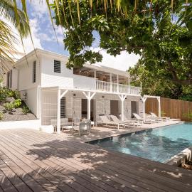 Villa Cabanes - piscine à débordement & plage