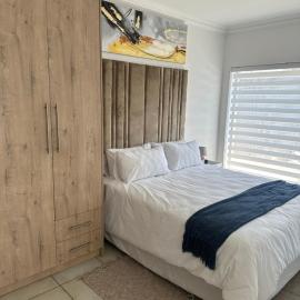 Maadima, The Yard: Edenvale şehrinde bir otel