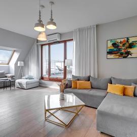 Nowa Motława Riverside Suites with Free Parking by Downtown Apartments