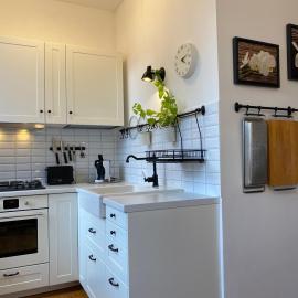 Spacious Old Town Apt, 3 Rooms, Sleeps 6-7, khách sạn ở Kaunas