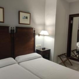 Hotel Iberia Plaza América, hotel din Cáceres