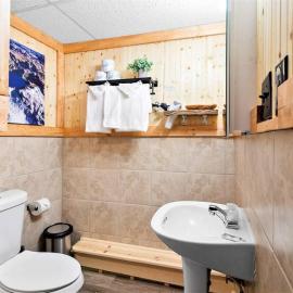 10 Renovated Dog Friendly Cozy Room Leadville, hotel em Leadville