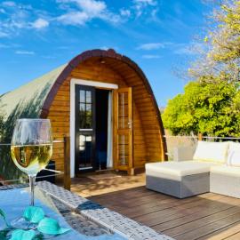 Glamping Turquesa, feel and relax in a wood house, hotel a Corredoura