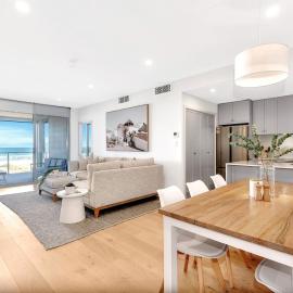'Moana Wave' A Marvellous Beachfront Residence