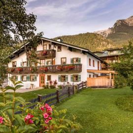 Apart Chalet Unterbrandnerlehen, hotel din Schönau am Königssee
